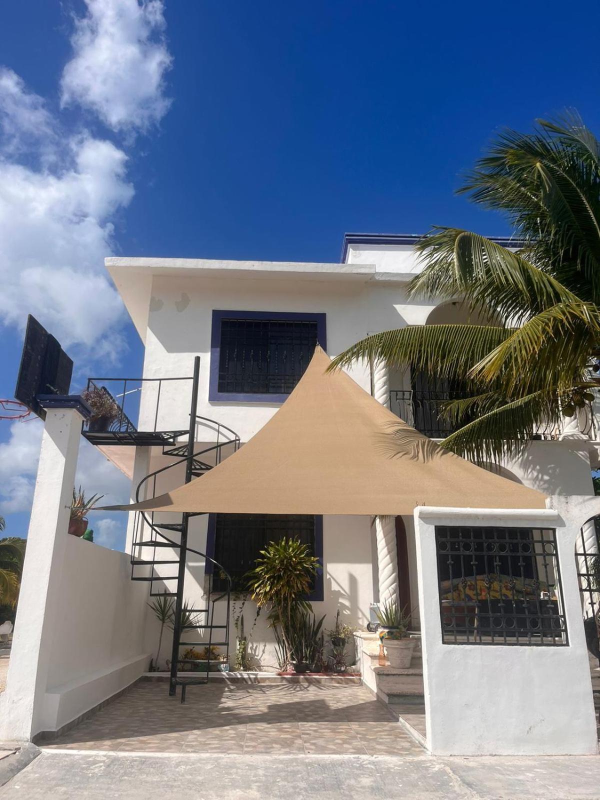 Caribbean Queen Cancun Exterior photo